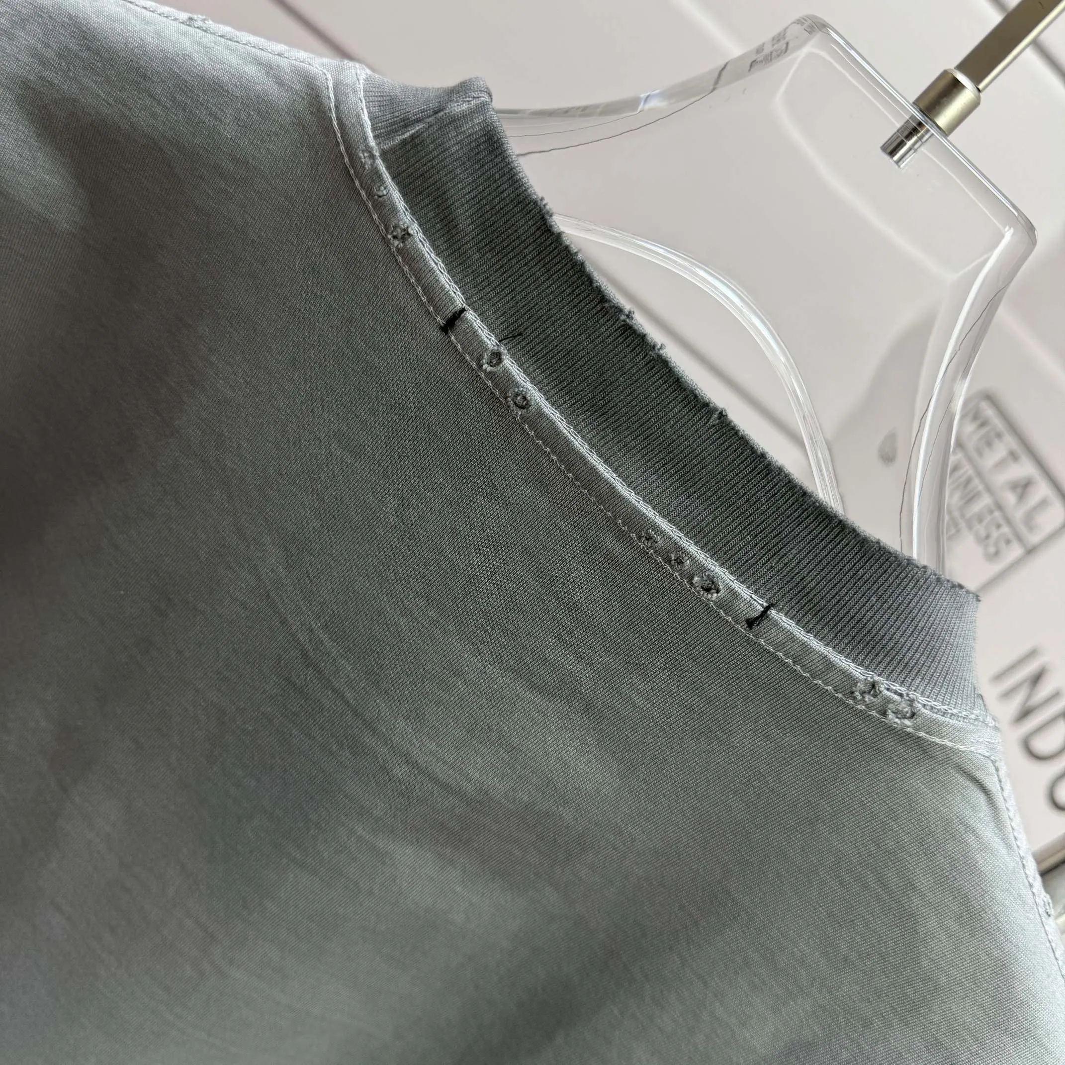 # 100 Alexand 2026 New Arrival tee Same Style : : Gray Size :S M L XL XXL Size： S （90-130 ） M （120-150 ） L （140-165 ） XL （160-180 ） XXL （180 ）